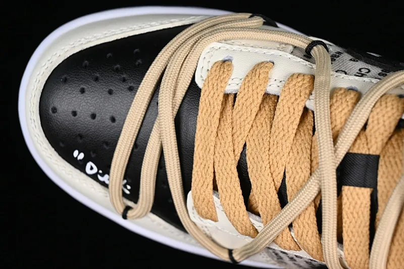 All categories Nk SB Dunk series Nk SB Dunk Low low-top sneakers Nk Dunk Low strap customization SB smashed backboard fashion casual sneakers DV0831-002